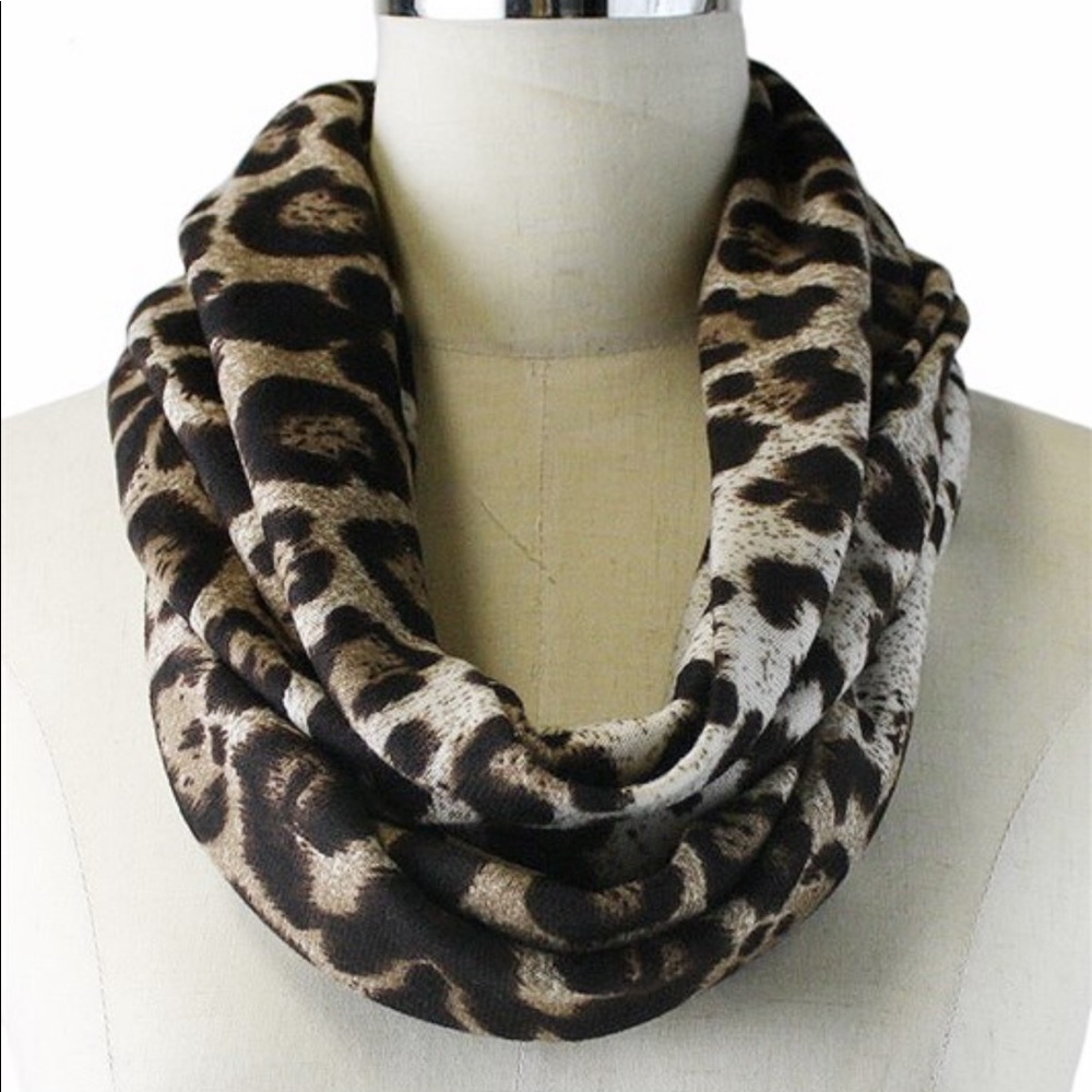 Brown Leopard Infinity Scarf - Picture 3 of 8